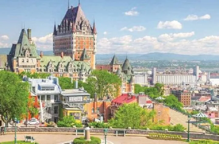 امتیازات مهاجرت به کانادا چیست؟