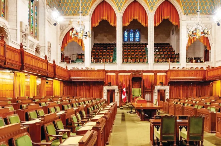 خبر مهم: لایحه‌ای برای یک برنامه جدید آزمایشی مهاجرتی؛ گزینش از میان دارندگان اقامت موقت برای اقامت دایم