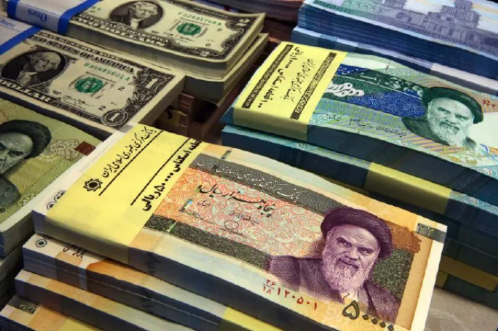 ریال ایران به پایین‌ترین ارزش خود رسید