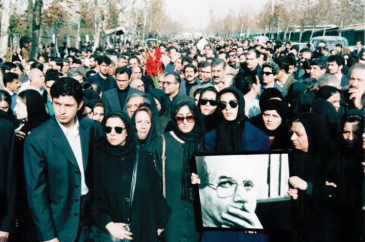 پیام هنوز هم دقیق به ما می‌رسد: خفه می‌کنیم!