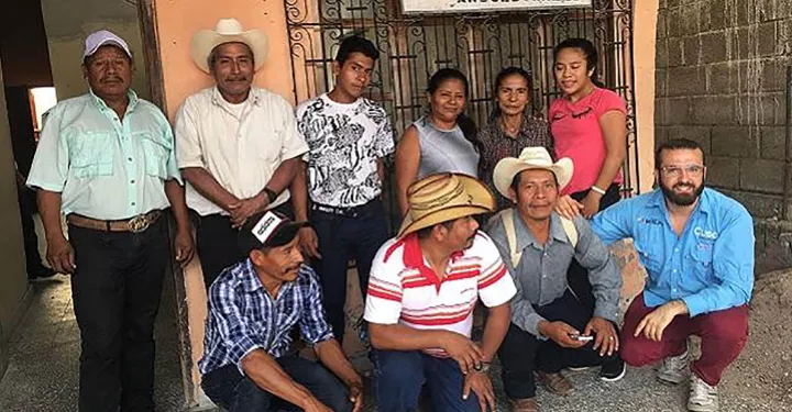  گفت‌و‌گو با دانیال باقری‌سروستانی: مقابله با فرهنگ استعماری وظیفه‌ی ماست