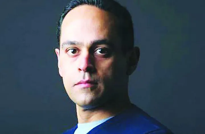 گفت‌وگوی هفته با کاوه شکوری: می‌خواهم جمله «از ایرانی‌ها دوری کن» از ذهن‌ها پاک شود