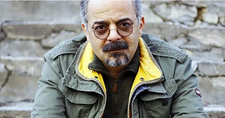 بگذار جهان شعر تازه‌ای بخواند