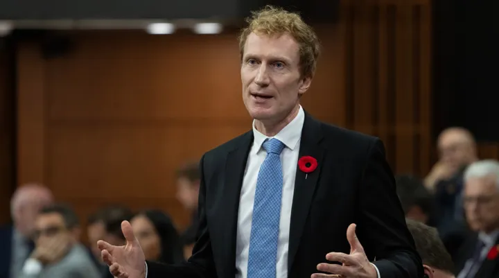 کانادا در سال ۲۰۲۶ هم نیم میلیون نفر مهاجر می‌پذیرد