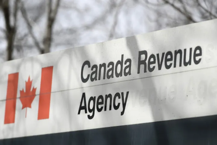 اداره‌ی مالیات کانادا ۴۵۸ میلیون دلار یارانه‌ی دستمزد همه‌گیری را پس می‌گیرد