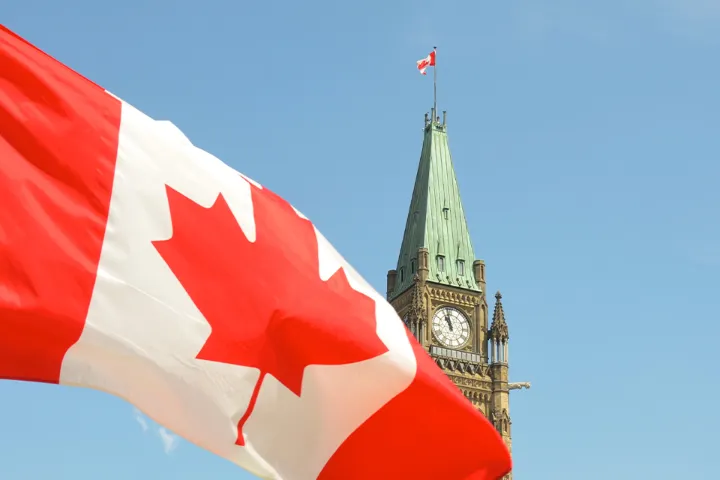 راه انتقال خودکار تابعیت کانادا به فرزندان خانواده‌های مهاجر هموار شد