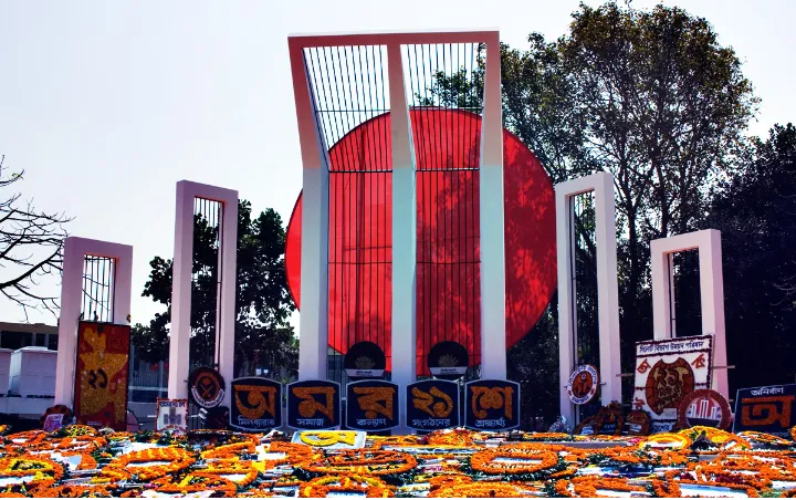 زبانِ مادری، زبانِ قلب است، برگرفته از «این قصه منه»