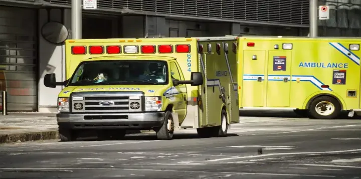 انتظارهای طولانی برای رسیدن آمبولانس گاهی با مرگ بیمار همراه می‌شود