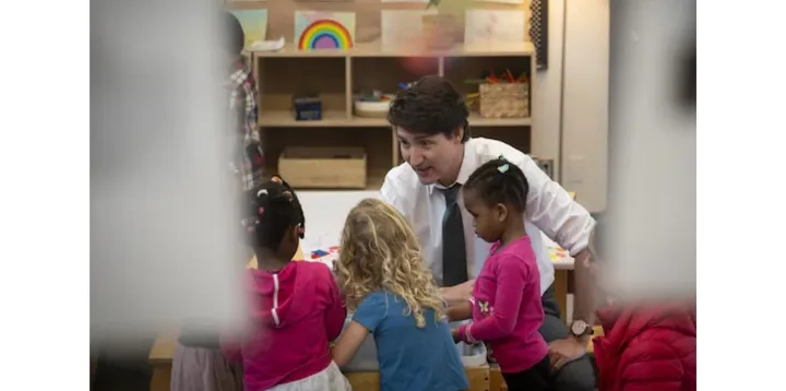 بودجه یک میلیارد دلاری برای تغذیه ۴۰۰ هزار کودک در مدارس