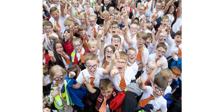 فراتر از یک قصه جادوگری ساده