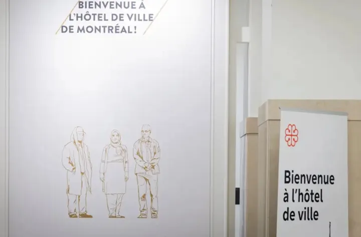 اعتراض انجمن زنان مونترال به پوستر خوشامدگویی در تالار شهر