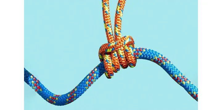 من مسئولم؛ پس هستم