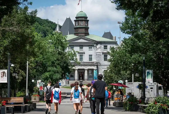 سه‌چهارم دانشجویان واجد شرایط از وام و بورسیه دانشجویی استفاده نمی‌کنند