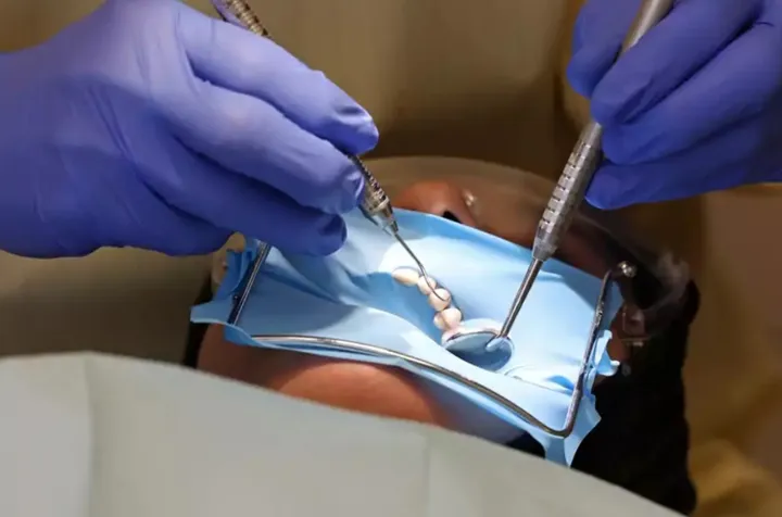 عقب‌نشینی کبک در خصوص طرح فدرال خدمات دندانپزشکی