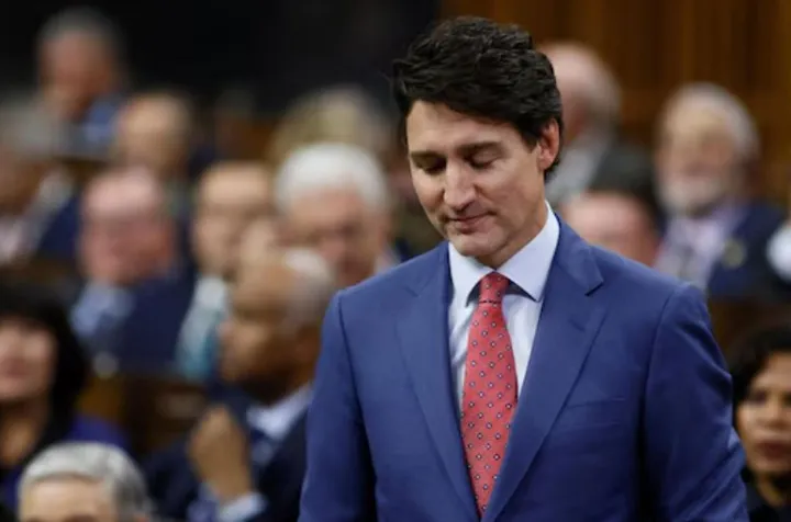 شورشیان لیبرال دست‌بردار نیستند، آن‌ها رای گیری مخفیانه را درباره ترودو خواستارند