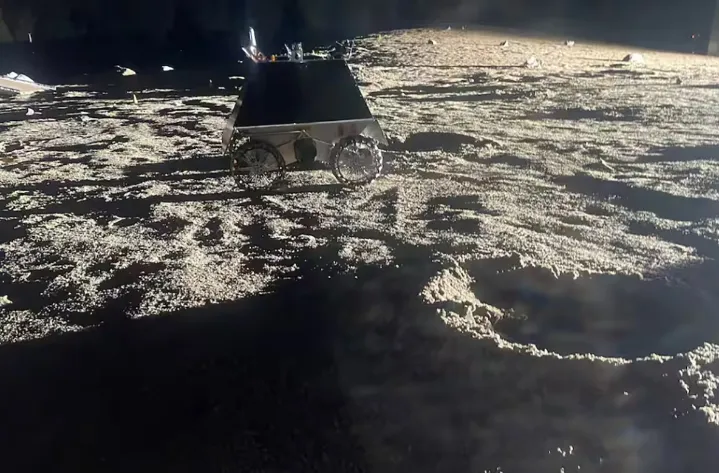 برای اولین بار یک ربات کانادایی به ماه سفر خواهد کرد