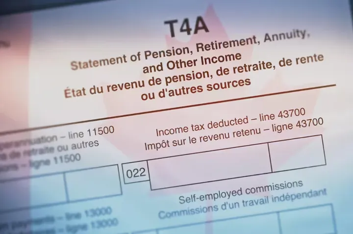 اداره مالیات کانادا در پی شکار افشاگران