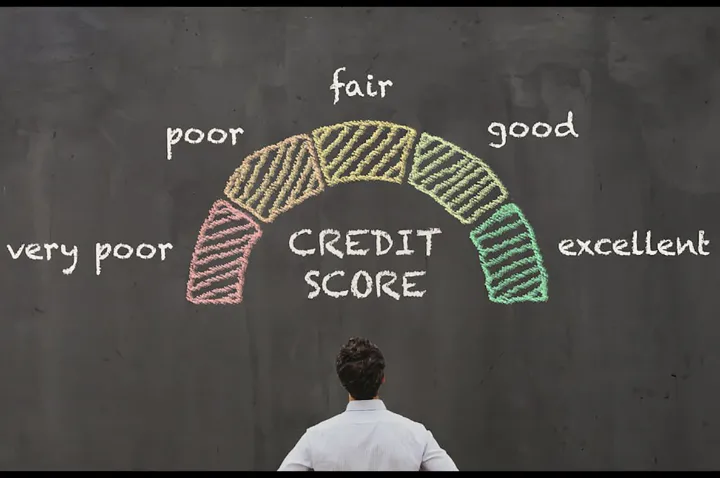 چگونه اعتبار مالی خود را از صفر در کانادا بسازیم؟