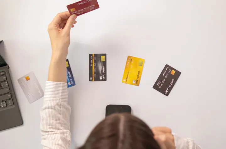 یک وام، یک پرداخت، بدهی‌ کمتر!