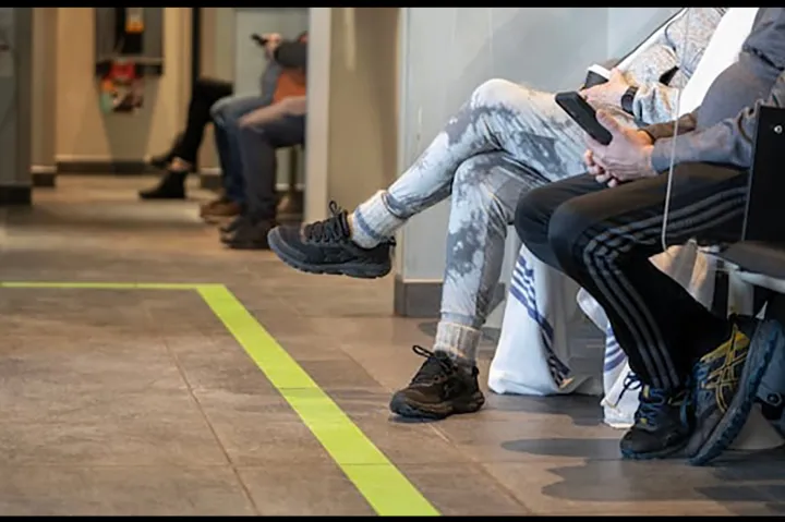 بیش از ۴۳۰ هزار نفر بدون درمان برگشتند