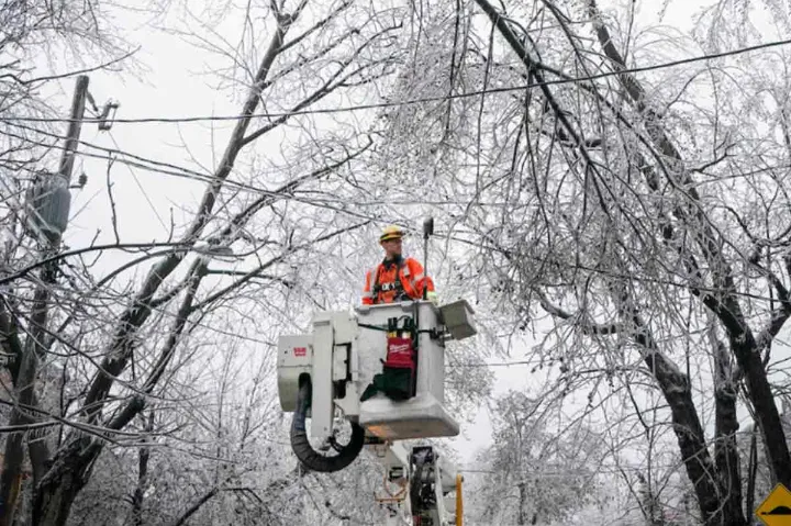 ۷۰ هزار خانه در کبک بدون برق