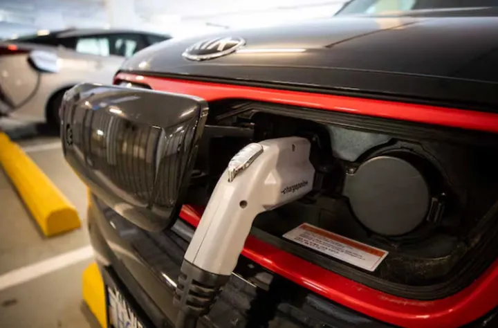 پایان مشوق‌های مالی برای خودروهای برقی در بریتیش کلمبیا