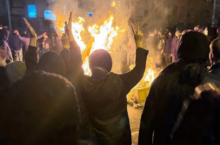 تنها یک‌چهارم کانادایی‌ها خواهان حمایت کانادا از مردم ایران هستند!