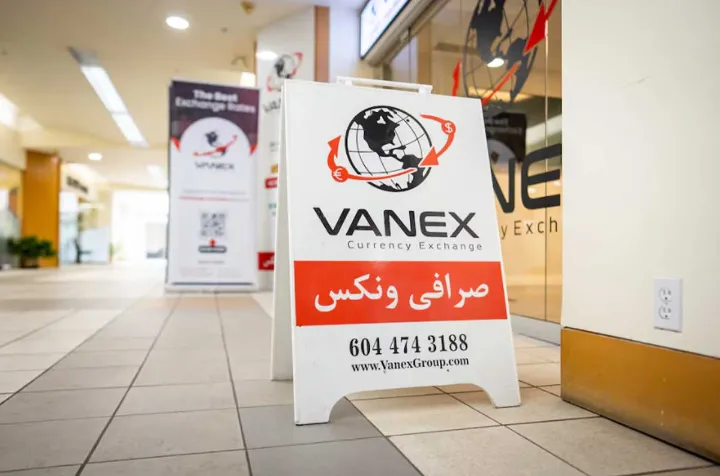 چالش برخی از ایرانیان بریتیش کلمبیا با یک صرافی؛ هزاران دلار از دست رفته