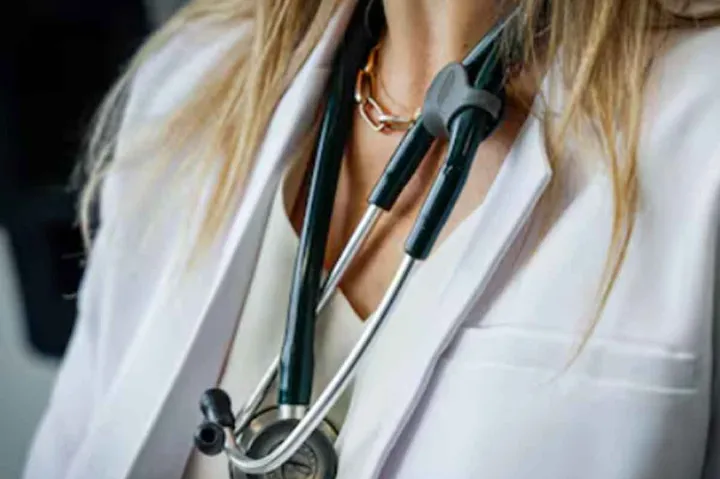 اصلاحات بزرگ در سیستم بهداشت کبک به سود پزشکان و بیماران